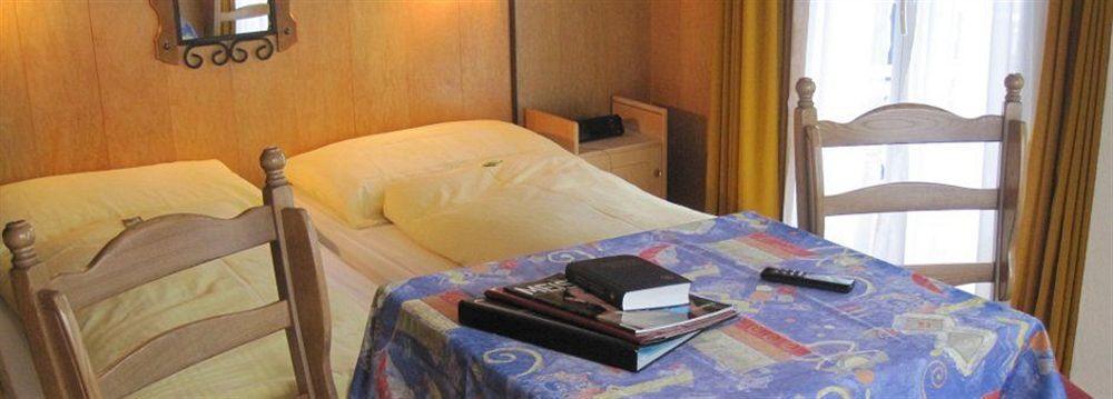 Britannia Hotel Saas Fee Quarto foto